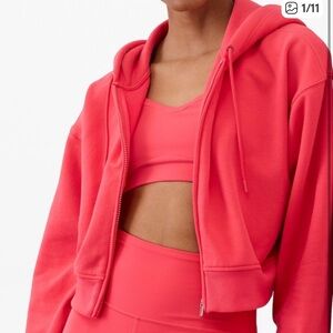 Athleta Forever Fleece Crop full Zip -Punch Large